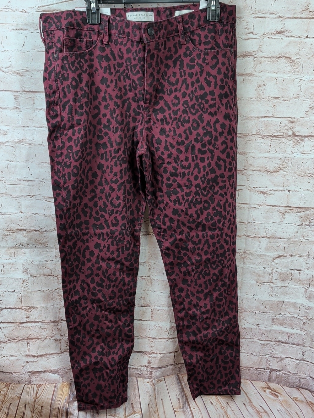 Sanctuary  Burgundy and Black Leopard Print Jeans Size 14 New Nwt